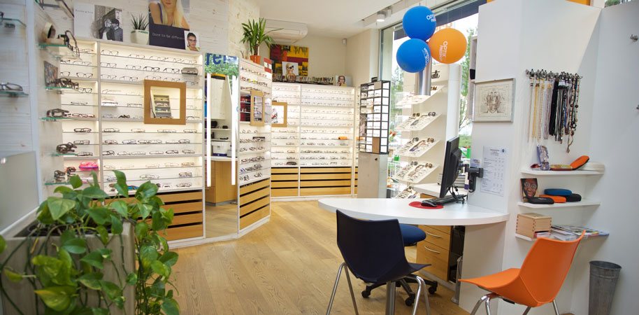 Verkaufsraum von Optik Freisinger in Bad Vöslau